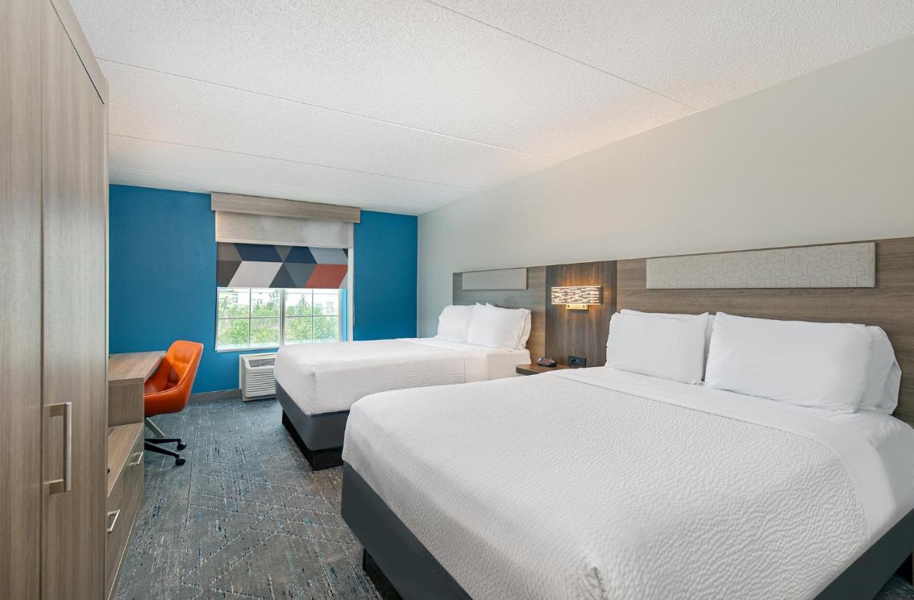 Holiday Inn Express & Suites Columbus At Northlake By Ihg Екстер'єр фото