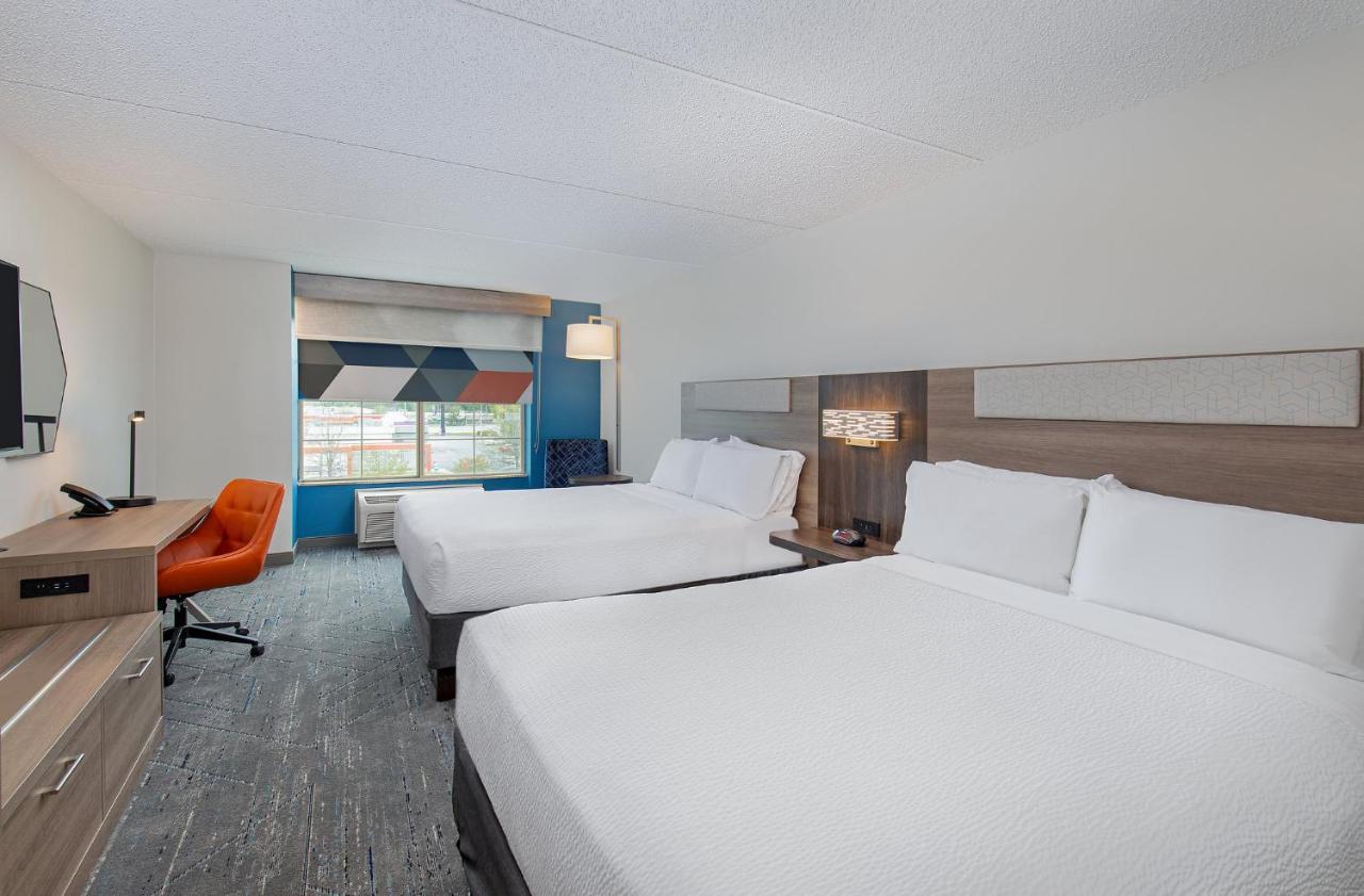 Holiday Inn Express & Suites Columbus At Northlake By Ihg Екстер'єр фото
